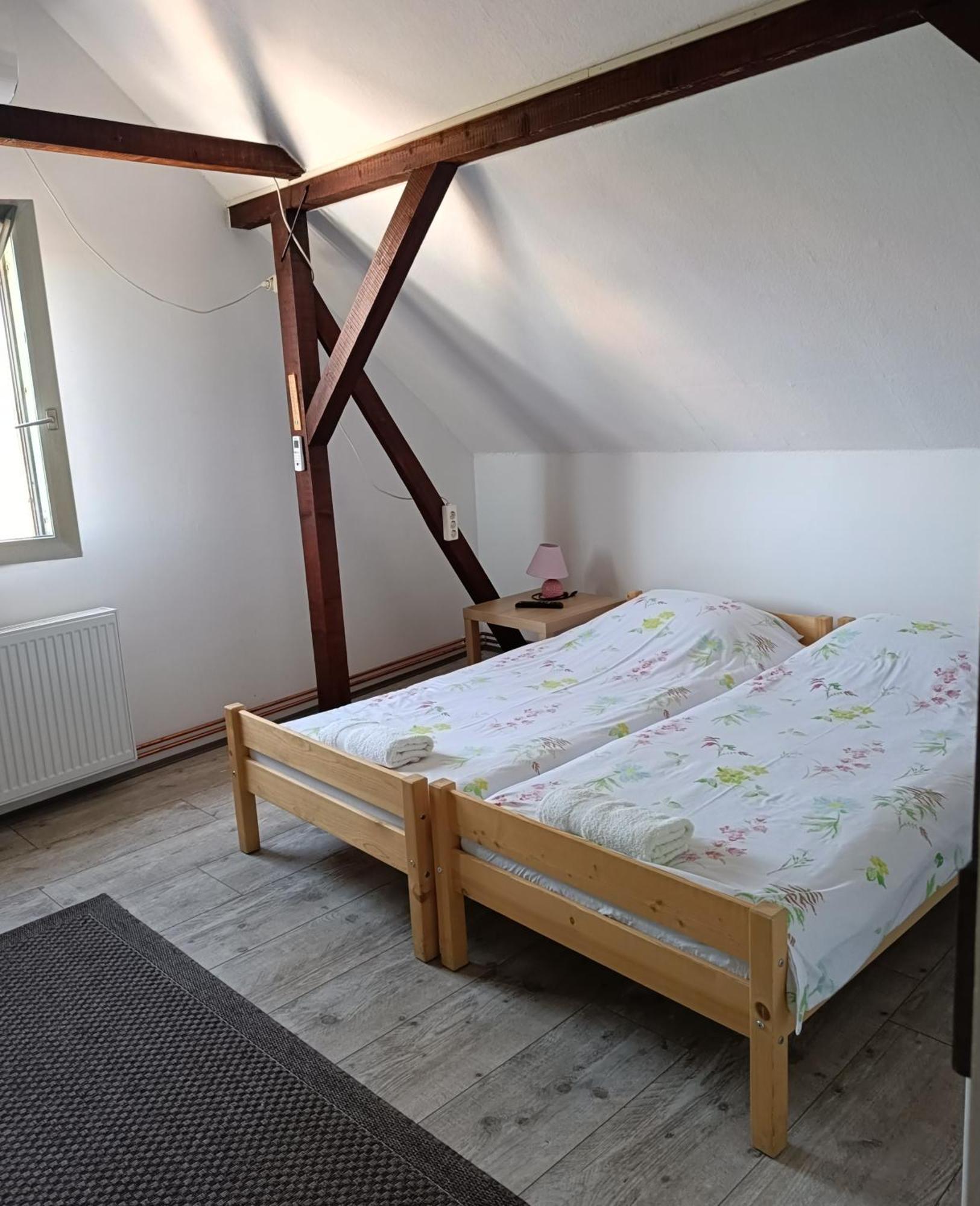 Apartmani Sunflower 스렘스키카를로브치 외부 사진